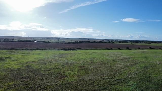 N 1260 Road Property Photo 10