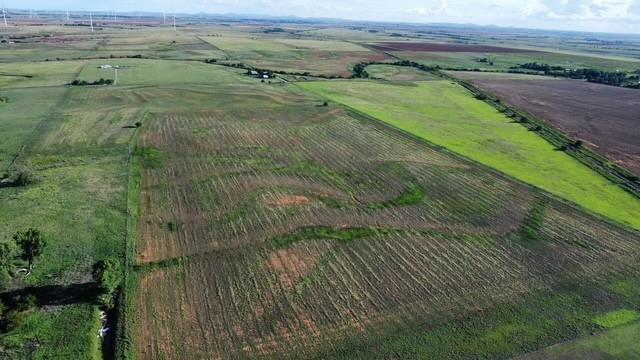 N 1260 Road Property Photo 14