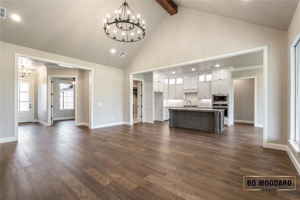 2217 W Cole Drive Property Photo 8