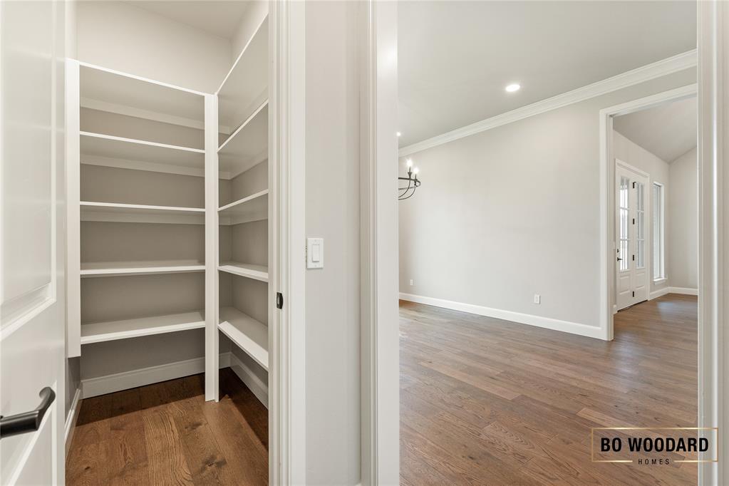 2217 W Cole Drive Property Photo 19