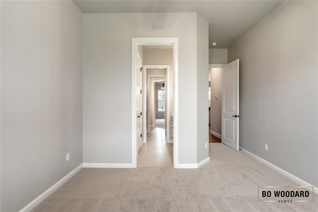 2217 W Cole Drive Property Photo 43