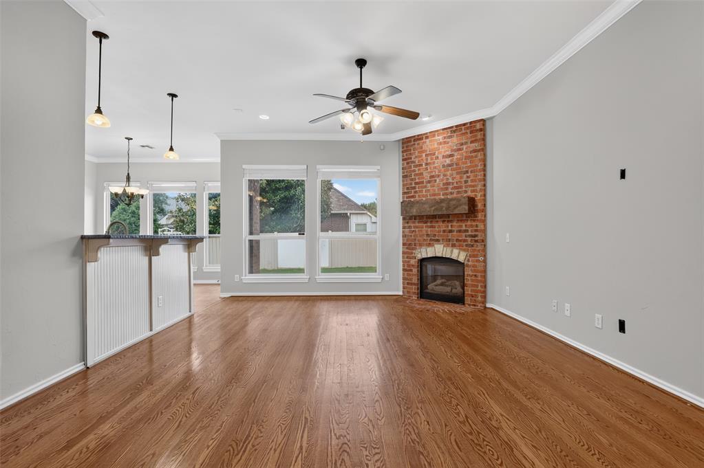 16700 Moorgate Lane Property Photo 4