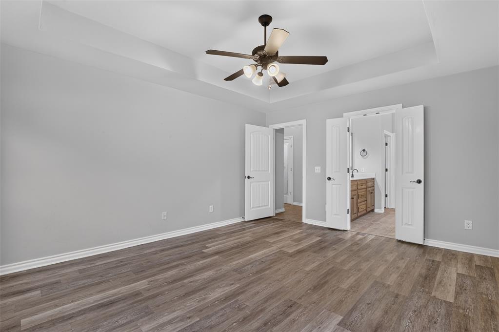 16700 Moorgate Lane Property Photo 13