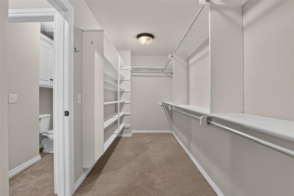 16700 Moorgate Lane Property Photo 17