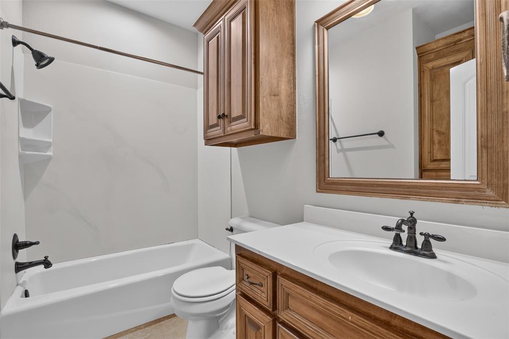 16700 Moorgate Lane Property Photo 20