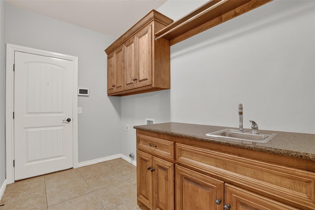 16700 Moorgate Lane Property Photo 23