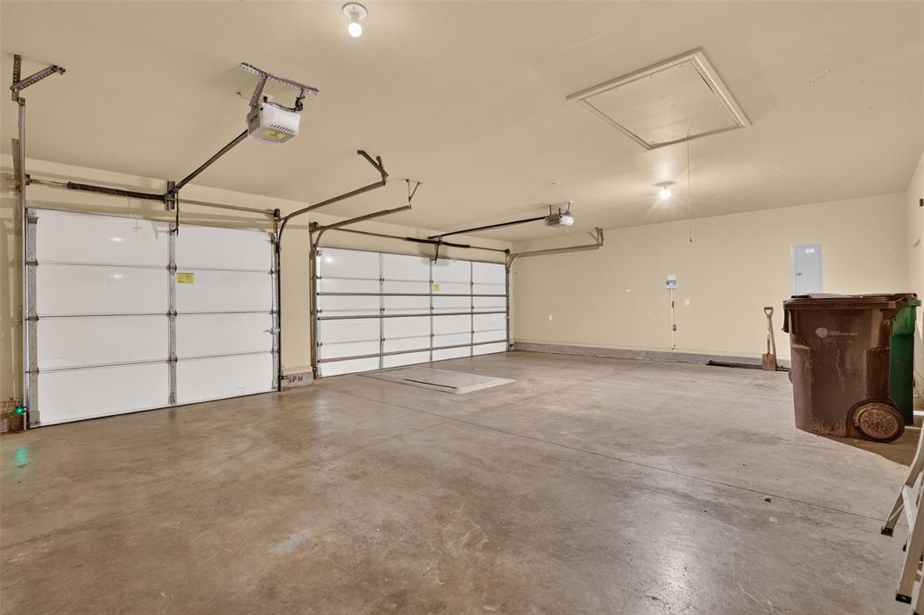 16700 Moorgate Lane Property Photo 24