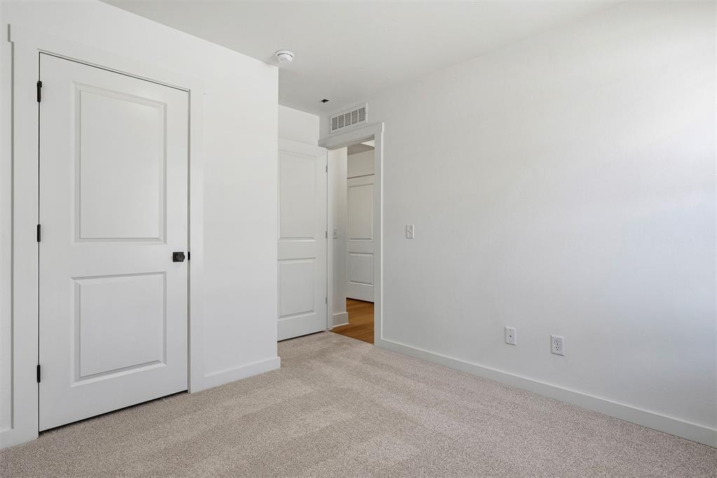 4724 Elkmont Lane Property Photo 17