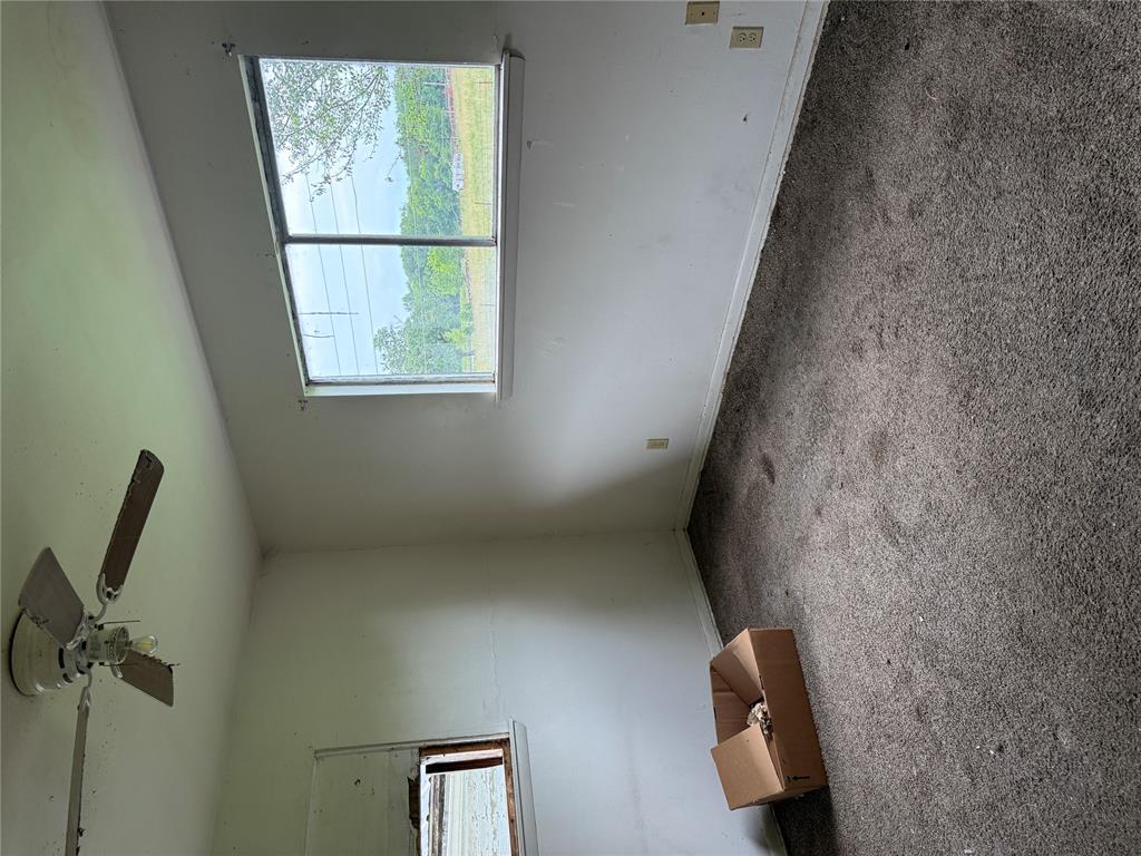 21 Rondel Drive Property Photo 13
