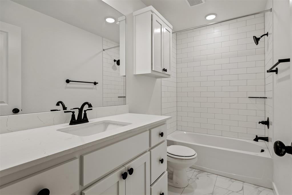 8801 Spruce Street Property Photo 19