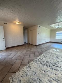 211 Mohawk Trail A & B Property Photo 9