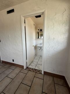 211 Mohawk Trail A & B Property Photo 18