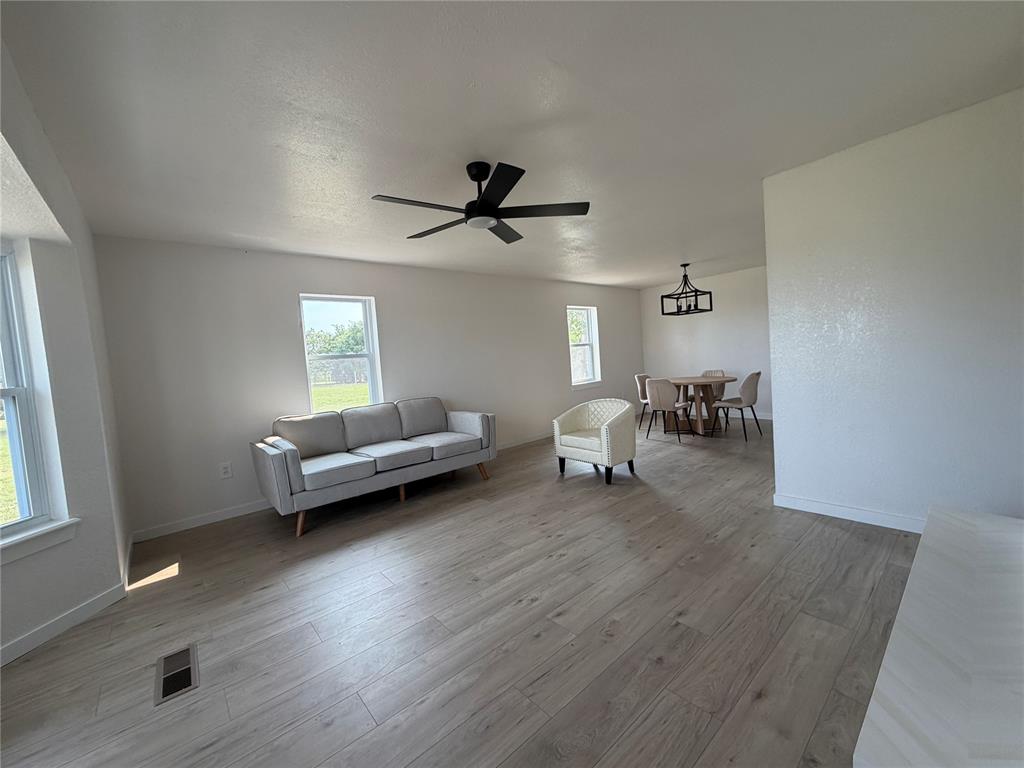 1858 Highway 81 Property Photo 7
