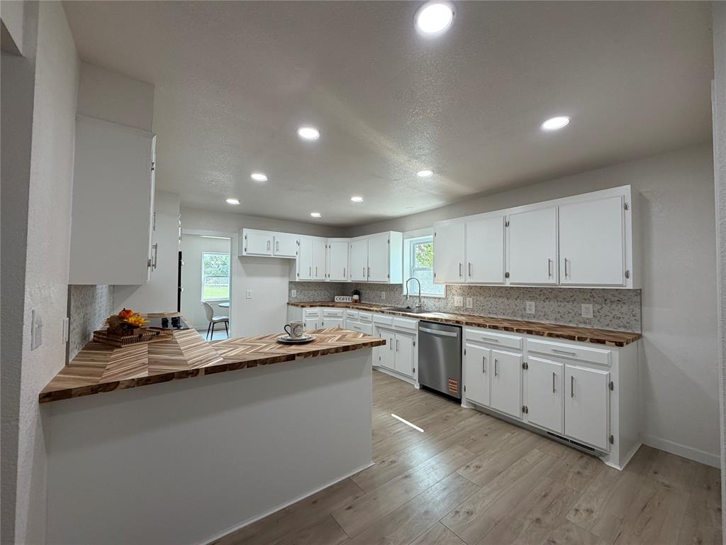 1858 Highway 81 Property Photo 10