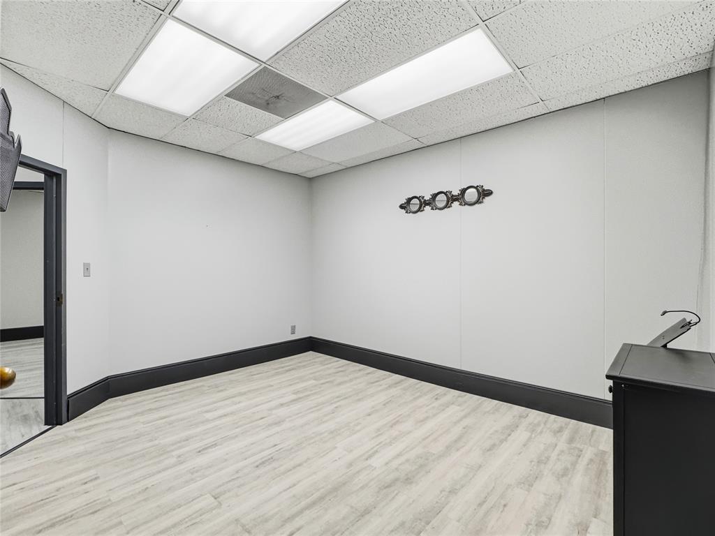 1212 S Air Depot Boulevard 31 Property Photo 13