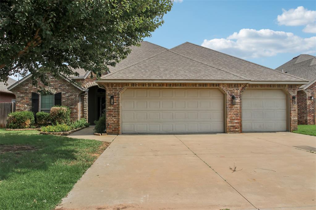 1405 Luke Lane Property Photo