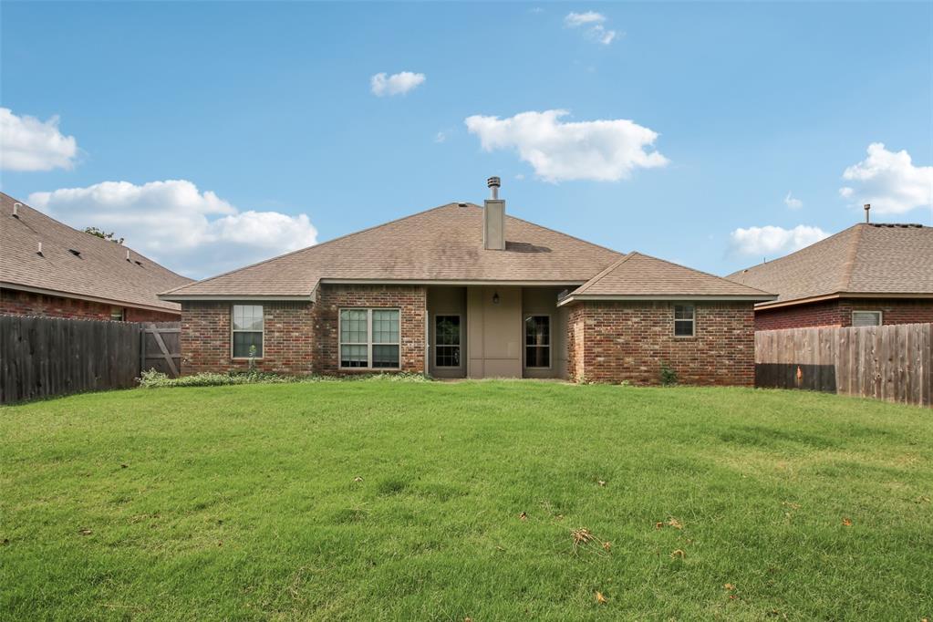 1405 Luke Lane Property Photo 5