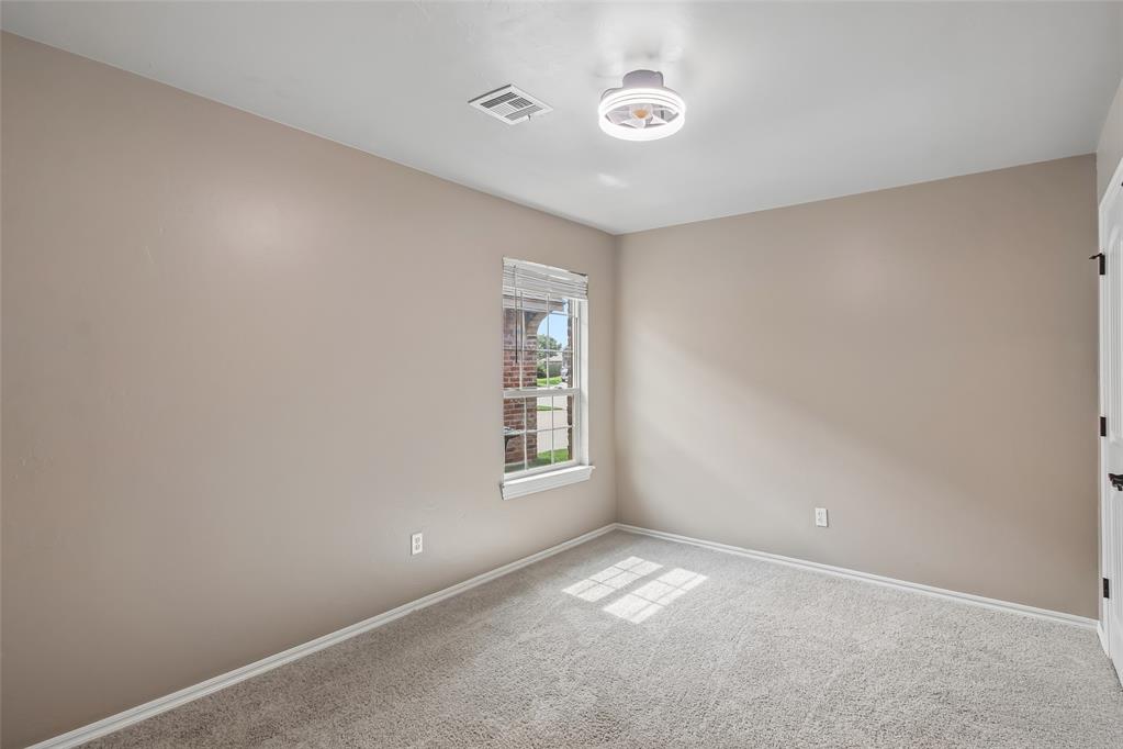 1405 Luke Lane Property Photo 14
