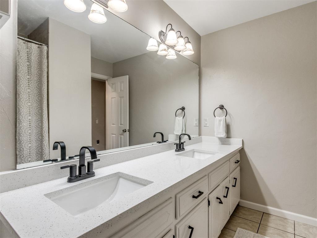 10324 Leicester Drive Property Photo 40