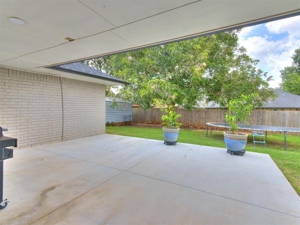 10324 Leicester Drive Property Photo 47