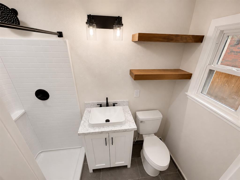 3037 Nw 35th Street Property Photo 19