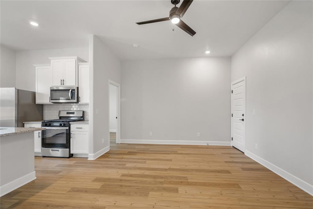 3101 Evyn Boulevard Property Photo 3