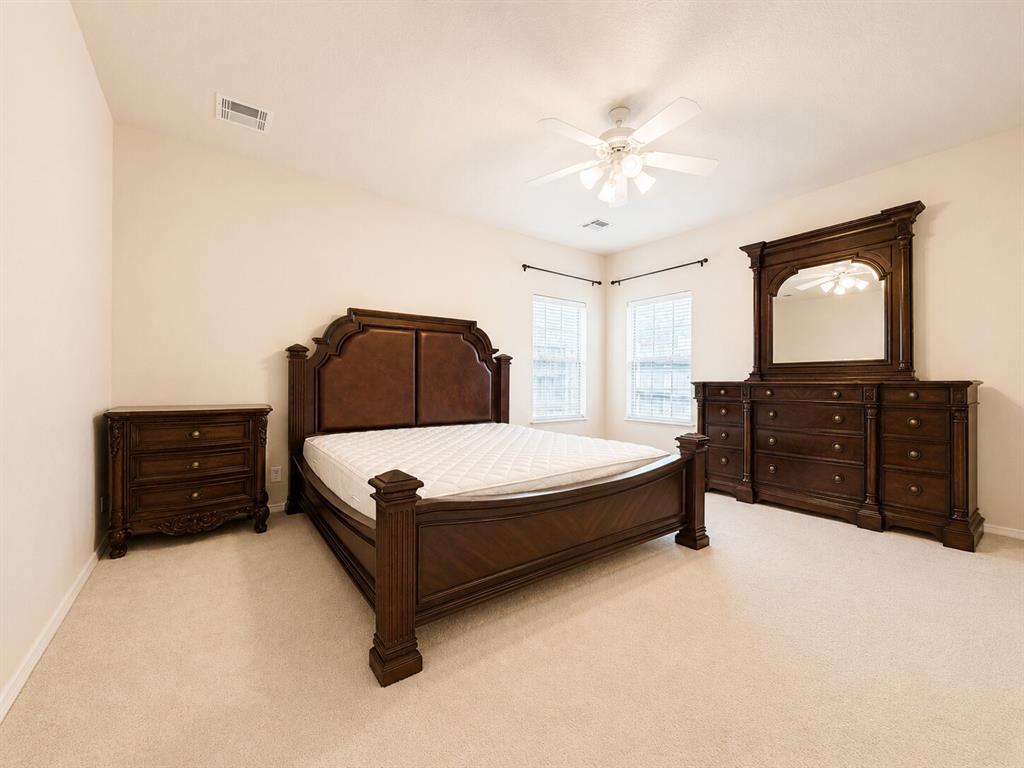 4414 Nw 32nd Place Property Photo 11