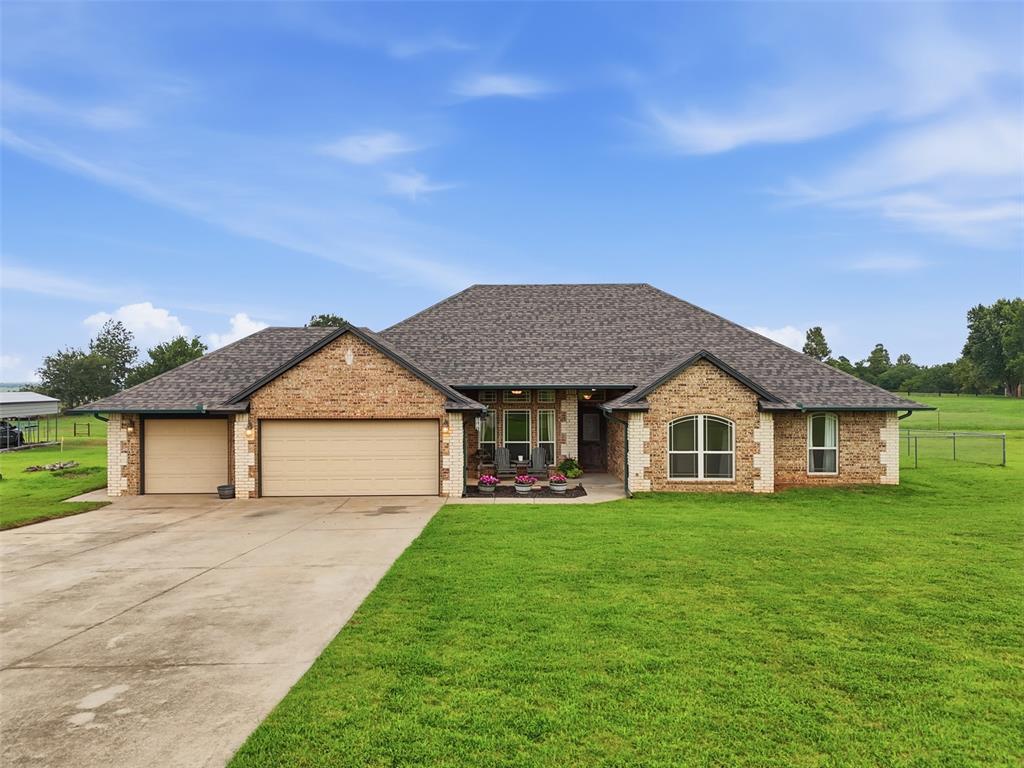 1903 Riveria Drive Property Photo 2