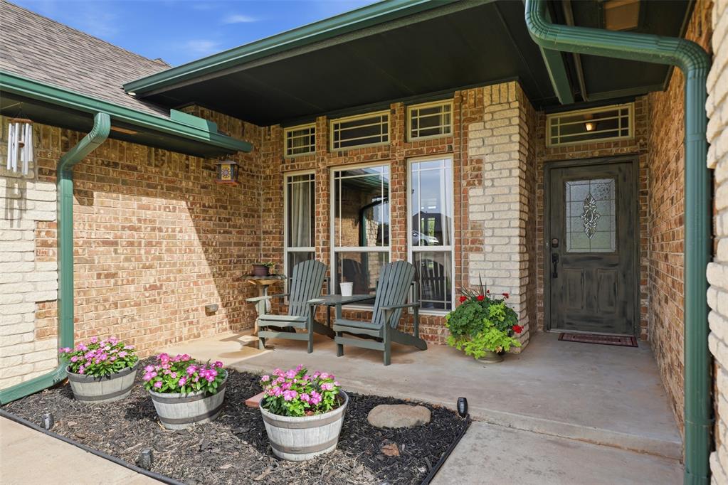 1903 Riveria Drive Property Photo 4
