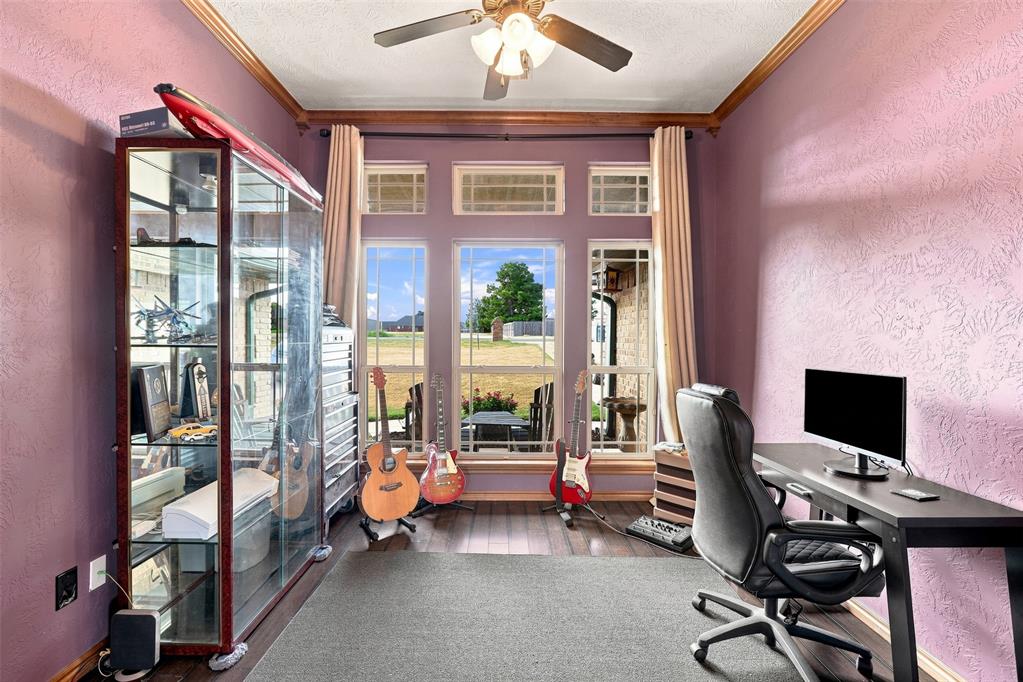 1903 Riveria Drive Property Photo 17