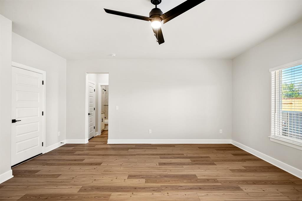 3112 Evyn Boulevard Property Photo 6