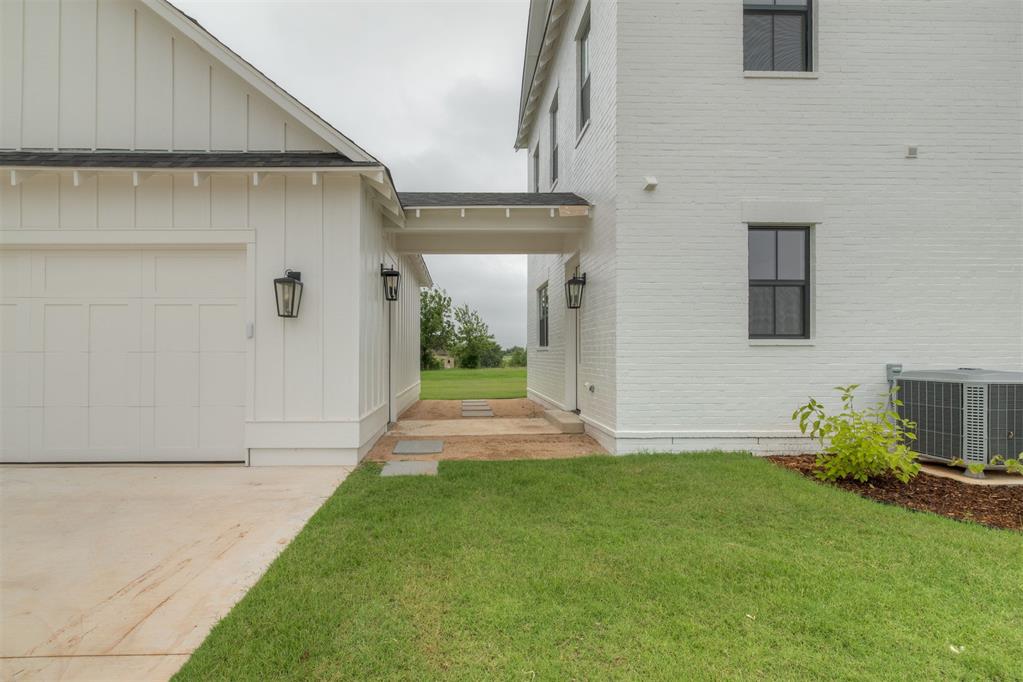 29730 E Ridge Road Property Photo 5