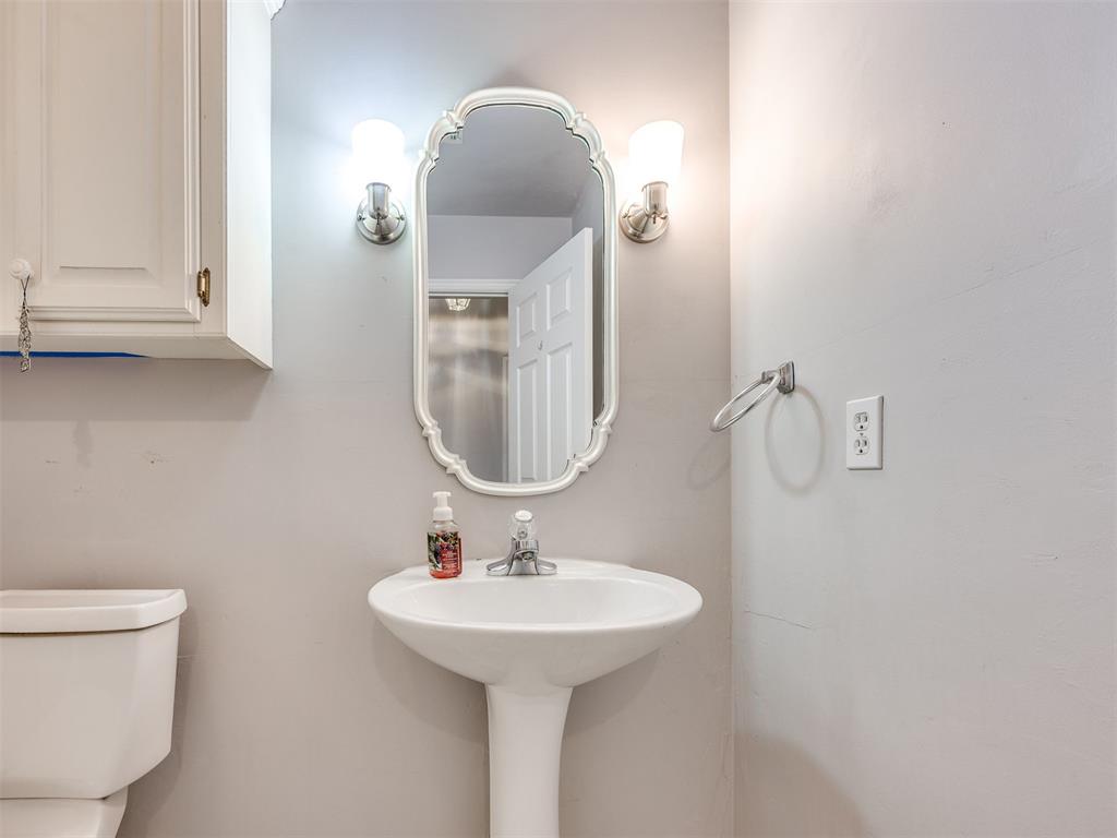 969 Pinebrooke Court Property Photo 25