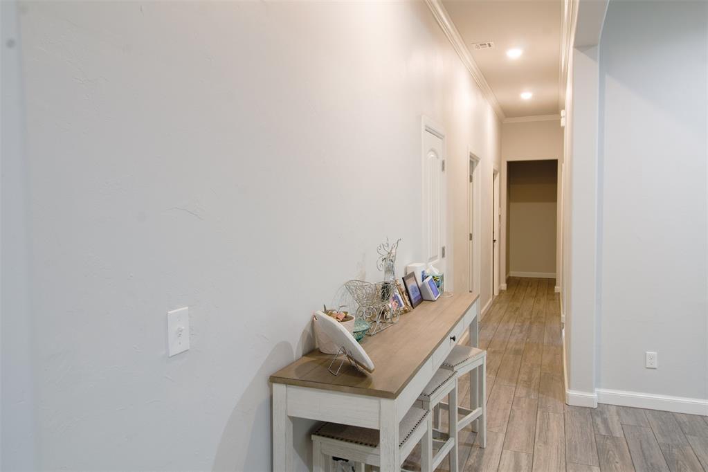4528 Baldwin Avenue Property Photo 8