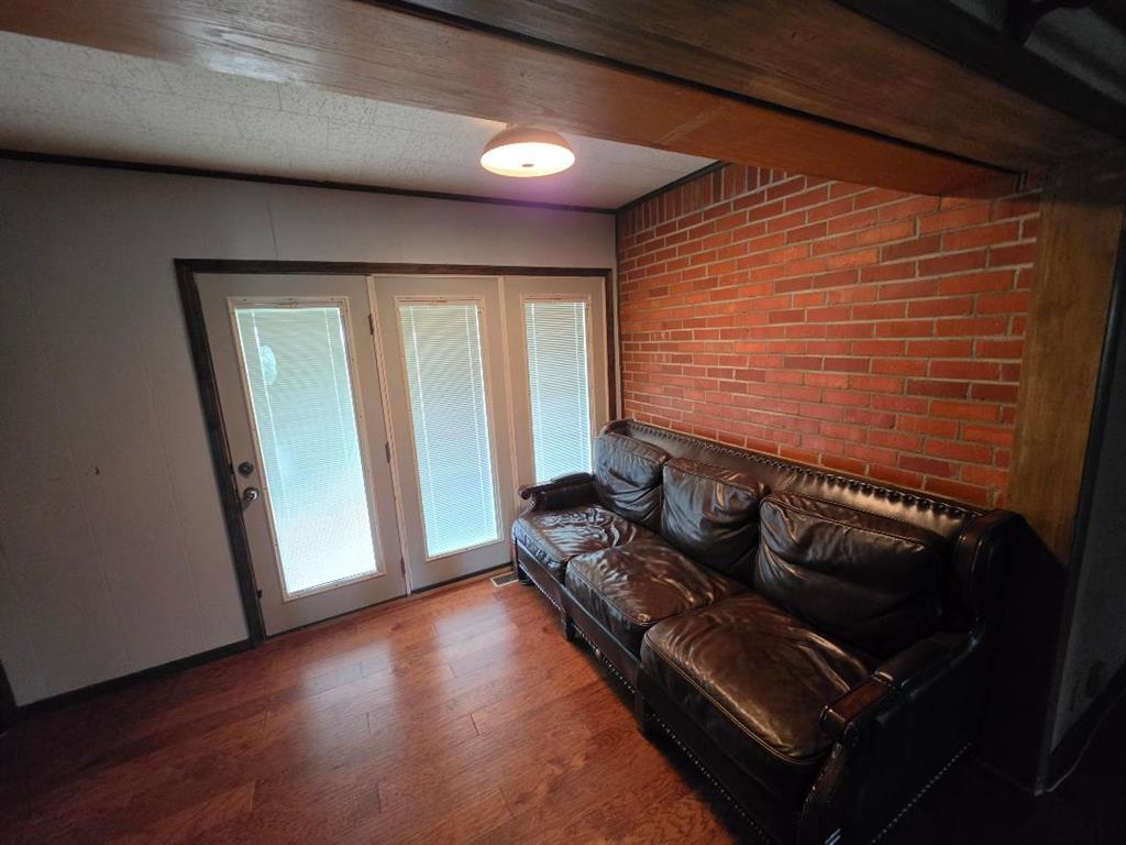 817 W Date Street Property Photo 14