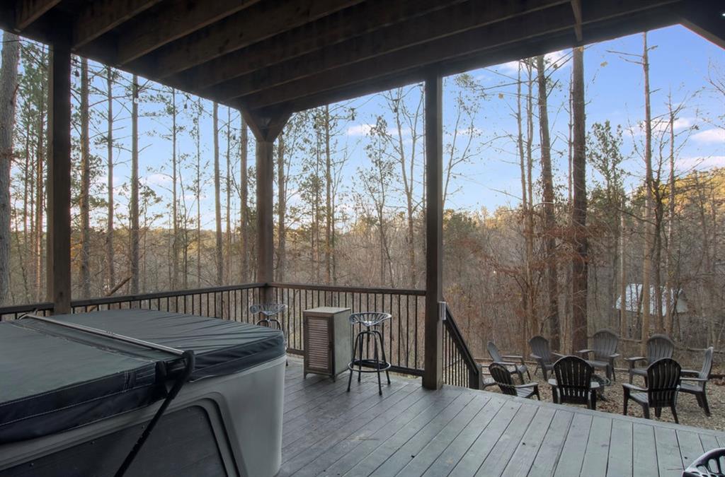 706 Red Berry Trail Property Photo 37