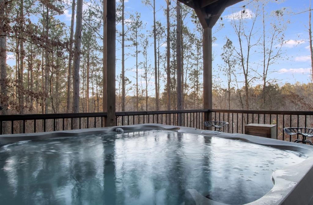 706 Red Berry Trail Property Photo 38
