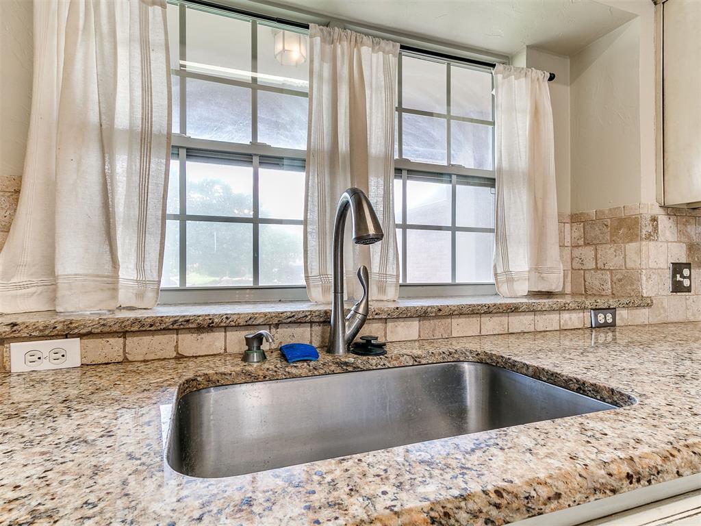 18100 Calle Way Property Photo 14