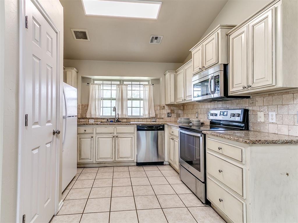 18100 Calle Way Property Photo 15