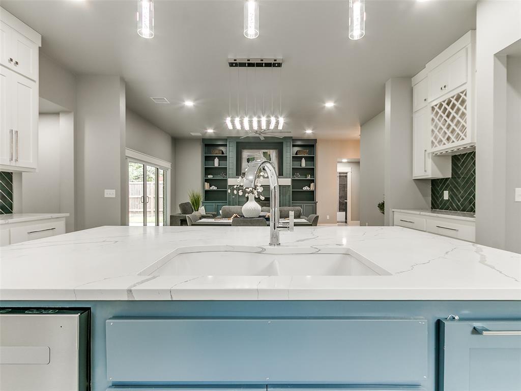 10121 St Patrick Drive Property Photo 16