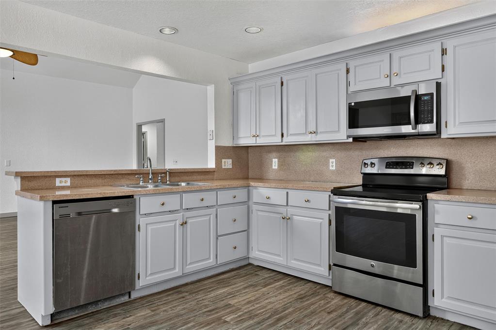 1608 Redtail Hawk Property Photo 15
