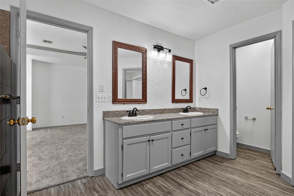 1608 Redtail Hawk Property Photo 29