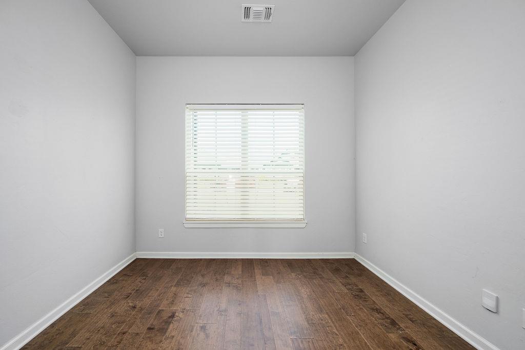 800 Firefork Avenue Property Photo 6
