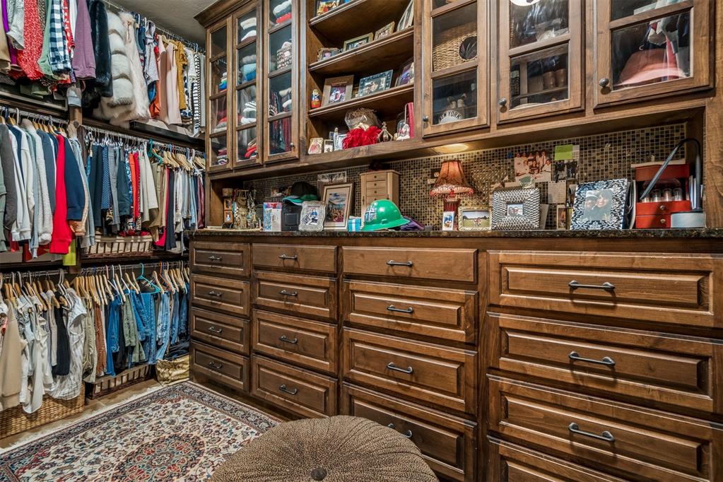 16329 Scotland Way Property Photo 42