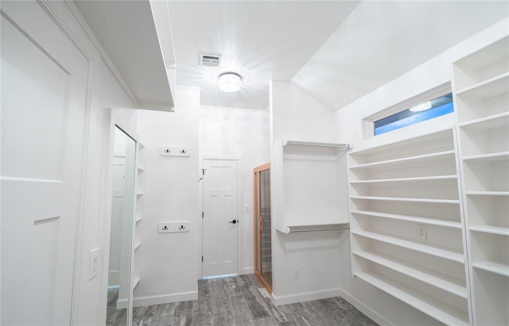 13529 Cobblestone Curve Road Property Photo 16