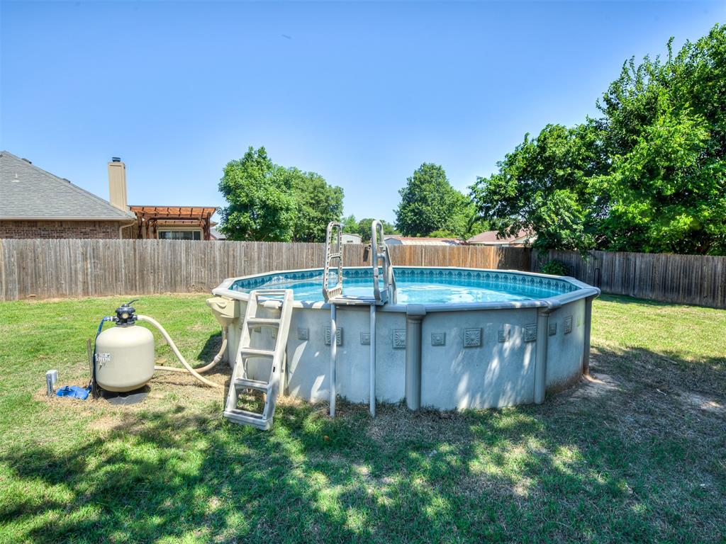 410 Harvest Hills Property Photo 32