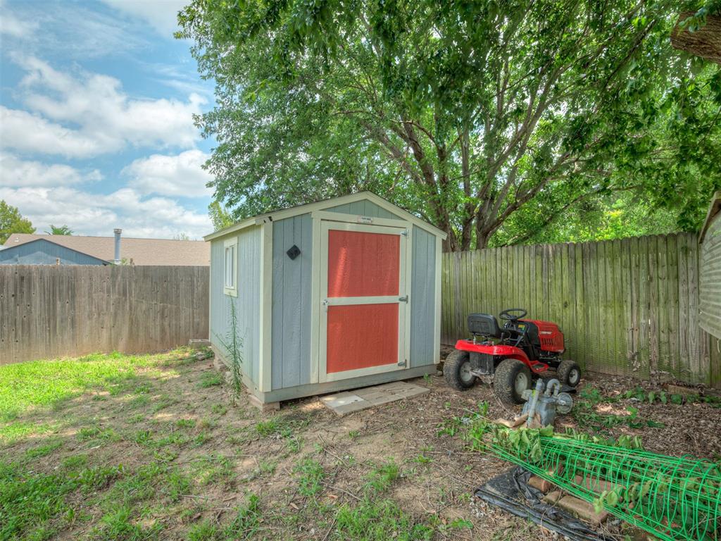 410 Harvest Hills Property Photo 34