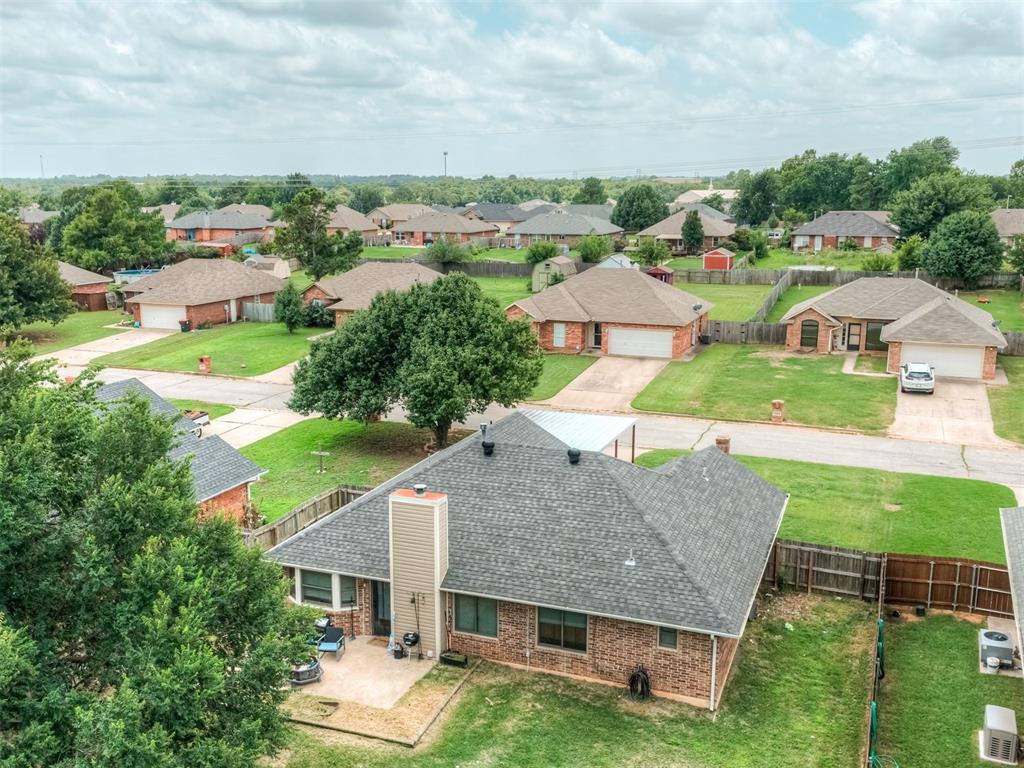 410 Harvest Hills Property Photo 40