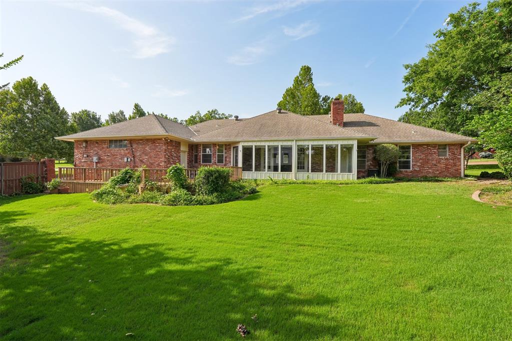 711 Willment Place Property Photo 39