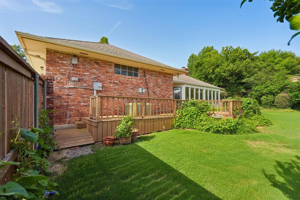 711 Willment Place Property Photo 40